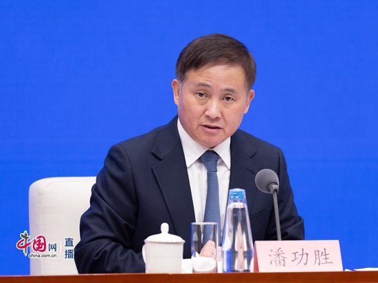 线上配资开户网 解读：降准叠加政策利率、公积金贷款利率、结构性政策工具利率全线下调，影响有多大？